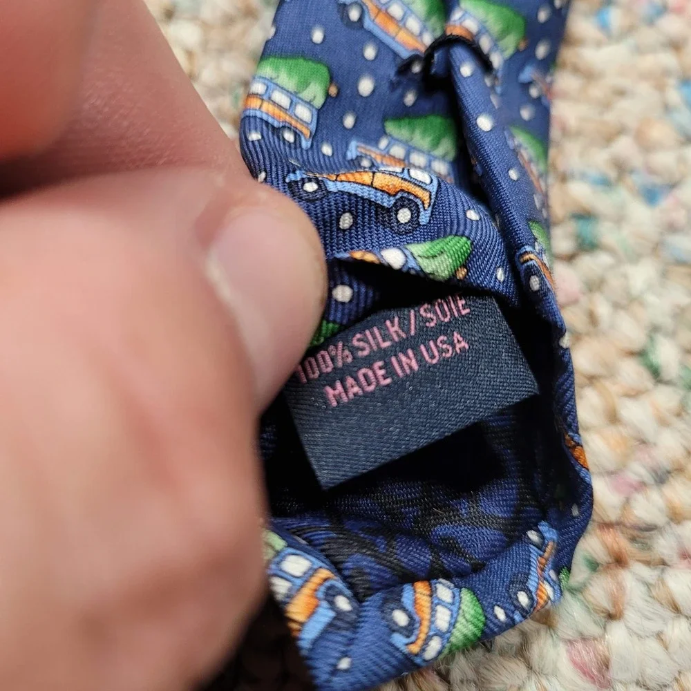 Vineyard Vines Tie Boys OS Blue Christmas Tree Woody Wagon Silk Holiday Preppy